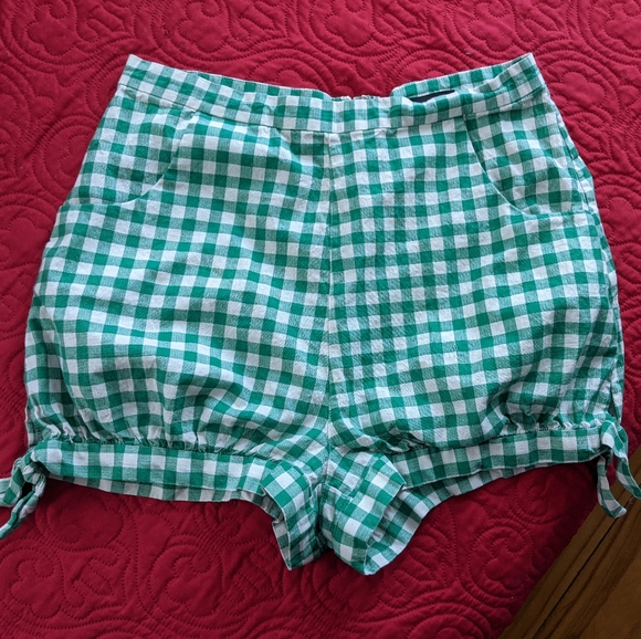 Collectif Green Rylee Gingham Bow Shorts UK 14 - Picture 5 of 7